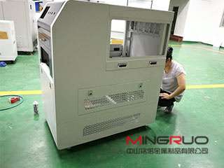 半岛官方端网站登录入口-半岛网(中国)加工厂教你如何选择最好的钣金机柜_半岛官方端网站登录入口-半岛网(中国)