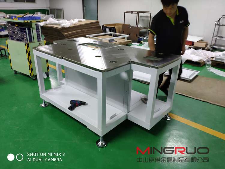 钣金加工不锈钢的有关实用知识_半岛官方端网站登录入口-半岛网(中国)